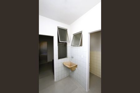 Apartamento para alugar com 76m², 3 quartos e 1 vagaÁrea de Serviço