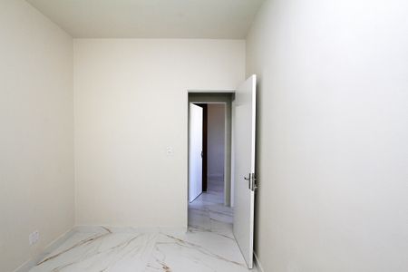 Apartamento para alugar com 76m², 3 quartos e 1 vagaQuarto 2
