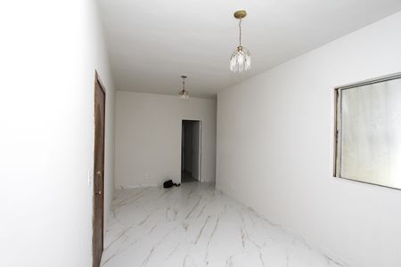 Apartamento para alugar com 76m², 3 quartos e 1 vagaSala