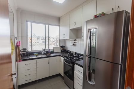 Apartamento à venda com 120m², 3 quartos e 2 vagas Apartamento à venda com 120m², 3 quartos e 2 vagasCozinha