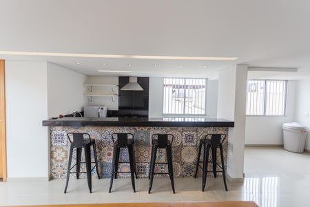Apartamento à venda com 120m², 3 quartos e 2 vagas Apartamento à venda com 120m², 3 quartos e 2 vagasÁrea comum - Salão de festas