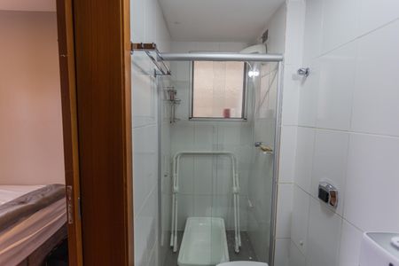 Apartamento à venda com 120m², 3 quartos e 2 vagas Apartamento à venda com 120m², 3 quartos e 2 vagasBanheiro da Suíte