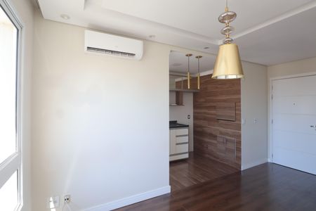 Sala de apartamento à venda com 2 quartos, 97m² em Marechal Rondon, Canoas