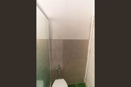 Apartamento à venda com 73m², 2 quartos e sem vagaBanheiro