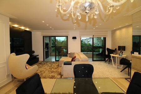 Apartamento à venda com 150m², 3 quartos e 3 vagasSala