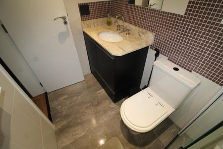 Apartamento à venda com 150m², 3 quartos e 3 vagasQuarto 2 - Banheiro