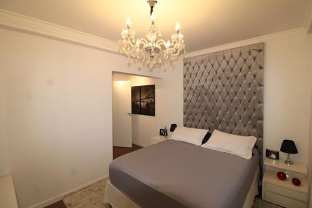 Apartamento à venda com 150m², 3 quartos e 3 vagasQuarto 1