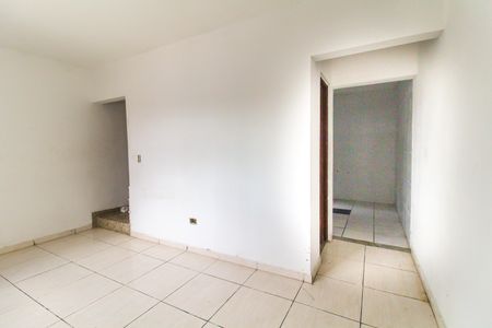 Sala de casa para alugar com 2 quartos, 95m² em Limoeiro, São Paulo