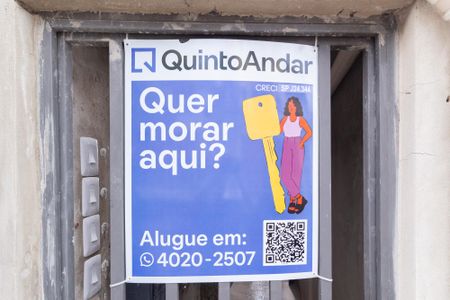 Casa para alugar com 45m², 1 quarto e 1 vaga Casa para alugar com 45m², 1 quarto e 1 vagaPlaca YZUS-865