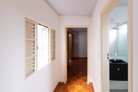 Corredor de casa para alugar com 1 quarto, 45m² em Jardim Boa Vista, Carapicuíba