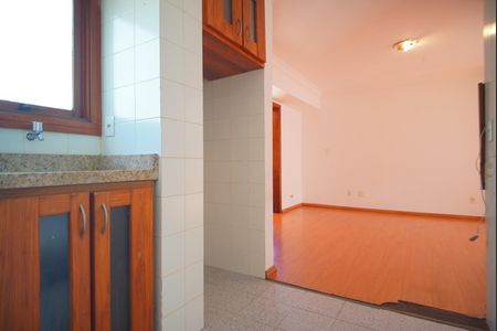 Apartamento à venda com 95m², 2 quartos e 2 vagasCozinha