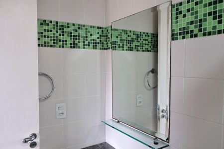 Apartamento para alugar com 65m², 2 quartos e 1 vagaBanheiro da Suíte