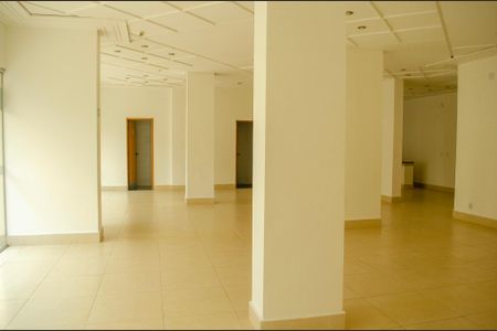 Apartamento para alugar com 64m², 2 quartos e 1 vaga