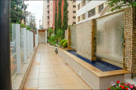 Apartamento para alugar com 64m², 2 quartos e 1 vaga