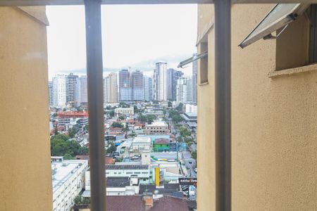 Apartamento para alugar com 65m², 2 quartos e 1 vagaÁrea de Serviço Vista 