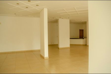 Apartamento para alugar com 64m², 2 quartos e 1 vaga