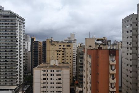 Quarto 1 vista de apartamento para alugar com 2 quartos, 65m² em Setor Bueno, Goiânia