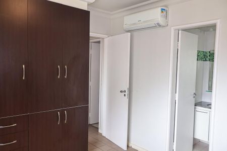 Apartamento para alugar com 65m², 2 quartos e 1 vagaSuíte