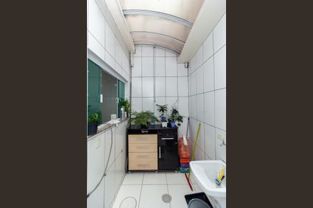 Casa de condomínio para alugar com 65m², 2 quartos e 1 vagaÁrea de Serviço