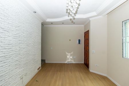 Sala de casa de condomínio para alugar com 2 quartos, 65m² em Itaquera, São Paulo