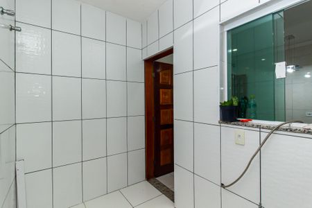 Casa de condomínio para alugar com 65m², 2 quartos e 1 vagaÁrea de Serviço