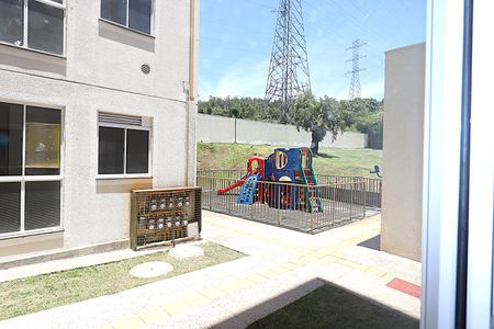 Vista da Sala de apartamento à venda com 2 quartos, 41m² em Morro Santana, Porto Alegre