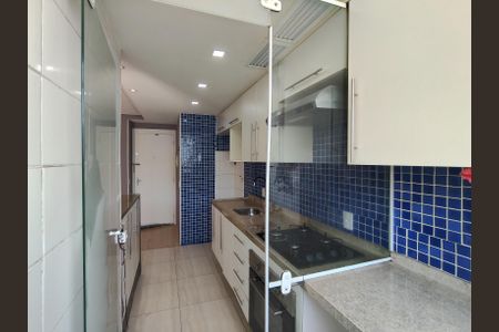 Apartamento à venda com 60m², 3 quartos e 1 vaga Apartamento à venda com 60m², 3 quartos e 1 vagaCozinha e Área de Serviço
