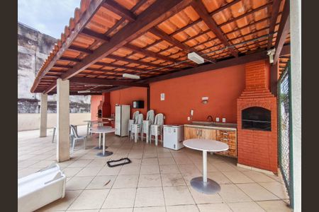 Apartamento à venda com 60m², 3 quartos e 1 vaga Apartamento à venda com 60m², 3 quartos e 1 vagaÁrea comum - Churrasqueira