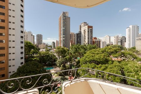 Apartamento para alugar com 67m², 2 quartos e 1 vagaVaranda