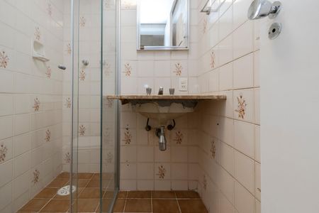 Apartamento para alugar com 67m², 2 quartos e 1 vagaBanheiro