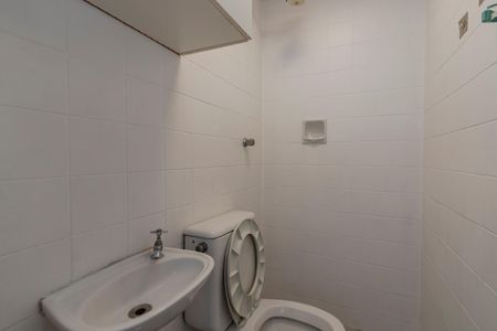 Apartamento para alugar com 67m², 2 quartos e 1 vagaBanheiro de Serviço