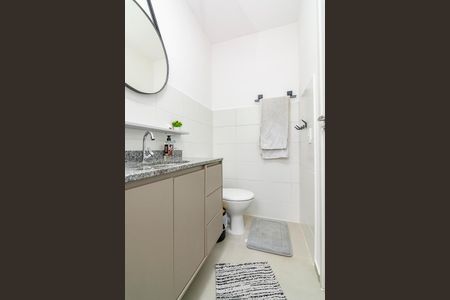 Apartamento para alugar com 48m², 2 quartos e 1 vaga Apartamento para alugar com 48m², 2 quartos e 1 vagaBanheiro da Suíte