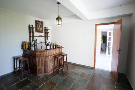 Casa à venda com 400m², 5 quartos e 3 vagasBar