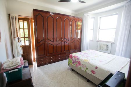 Casa à venda com 400m², 5 quartos e 3 vagasQuarto 4