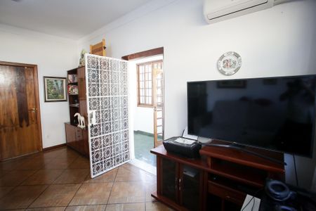 Casa à venda com 400m², 5 quartos e 3 vagasSala