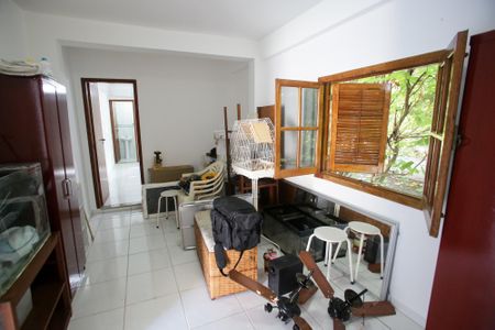 Casa à venda com 400m², 5 quartos e 3 vagasQuarto 5