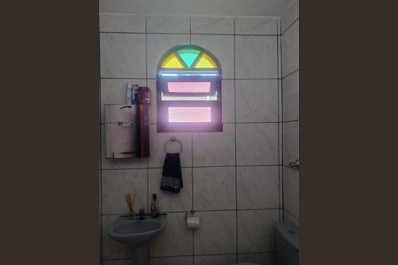 Banheiro  de casa para alugar com 1 quarto, 35m² em Batistini, São Bernardo do Campo