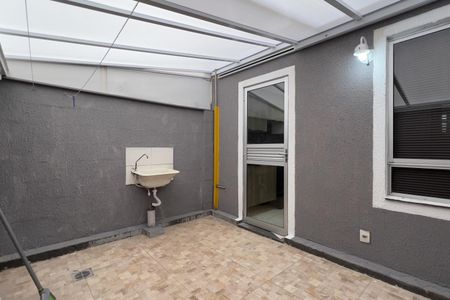 Apartamento para alugar com 48m², 2 quartos e 1 vagaÁrea de Serviço