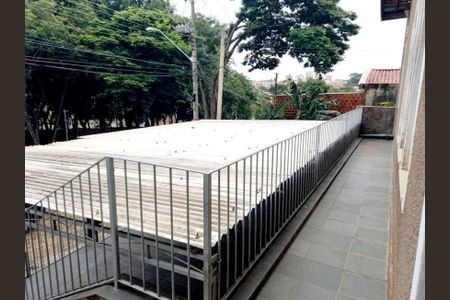 Casa à venda com 280m², 2 quartos e 3 vagas