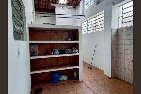 Casa à venda com 280m², 2 quartos e 3 vagas