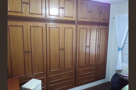 Casa à venda com 3 quartos, 235m² em Vila Santa Isabel, Campinas