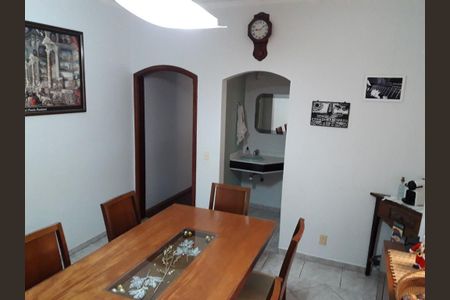 Casa à venda com 3 quartos, 235m² em Vila Santa Isabel, Campinas