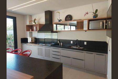 Casa de condomínio à venda com 407m², 5 quartos e 6 vagas