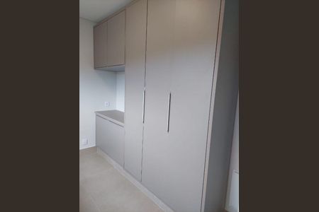 Casa de condomínio à venda com 407m², 5 quartos e 6 vagas