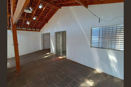 Casa à venda com 3 quartos, 100m² em Vila Miguel Vicente Cury, Campinas