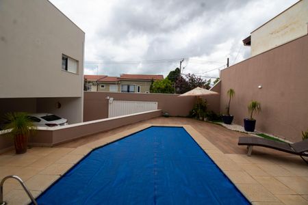 Casa à venda com 288m², 4 quartos e 4 vagasÁrea comum