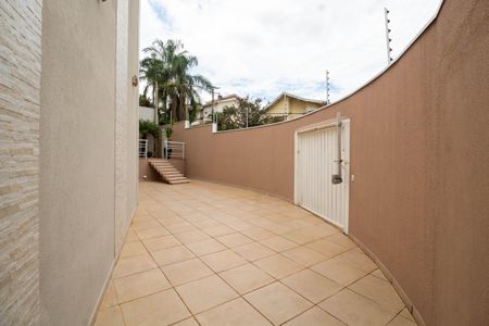 Casa à venda com 288m², 4 quartos e 4 vagasÁrea comum