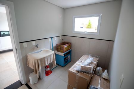 Casa à venda com 288m², 4 quartos e 4 vagasÁrea de Serviço