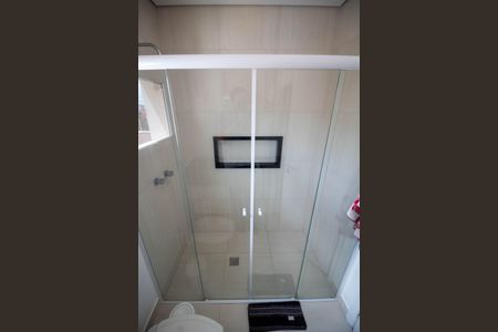 Casa à venda com 288m², 4 quartos e 4 vagasBanheiro Social