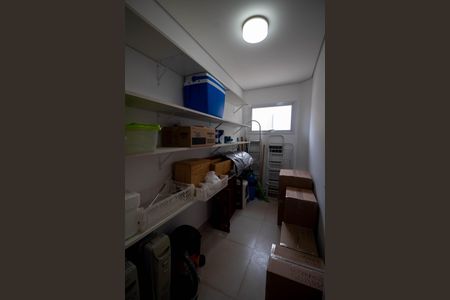 Casa à venda com 288m², 4 quartos e 4 vagasBanheiro de Serviço